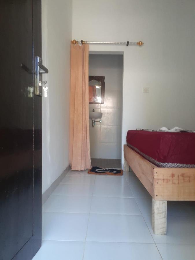 Nadil Homestay Kuta  Exteriör bild