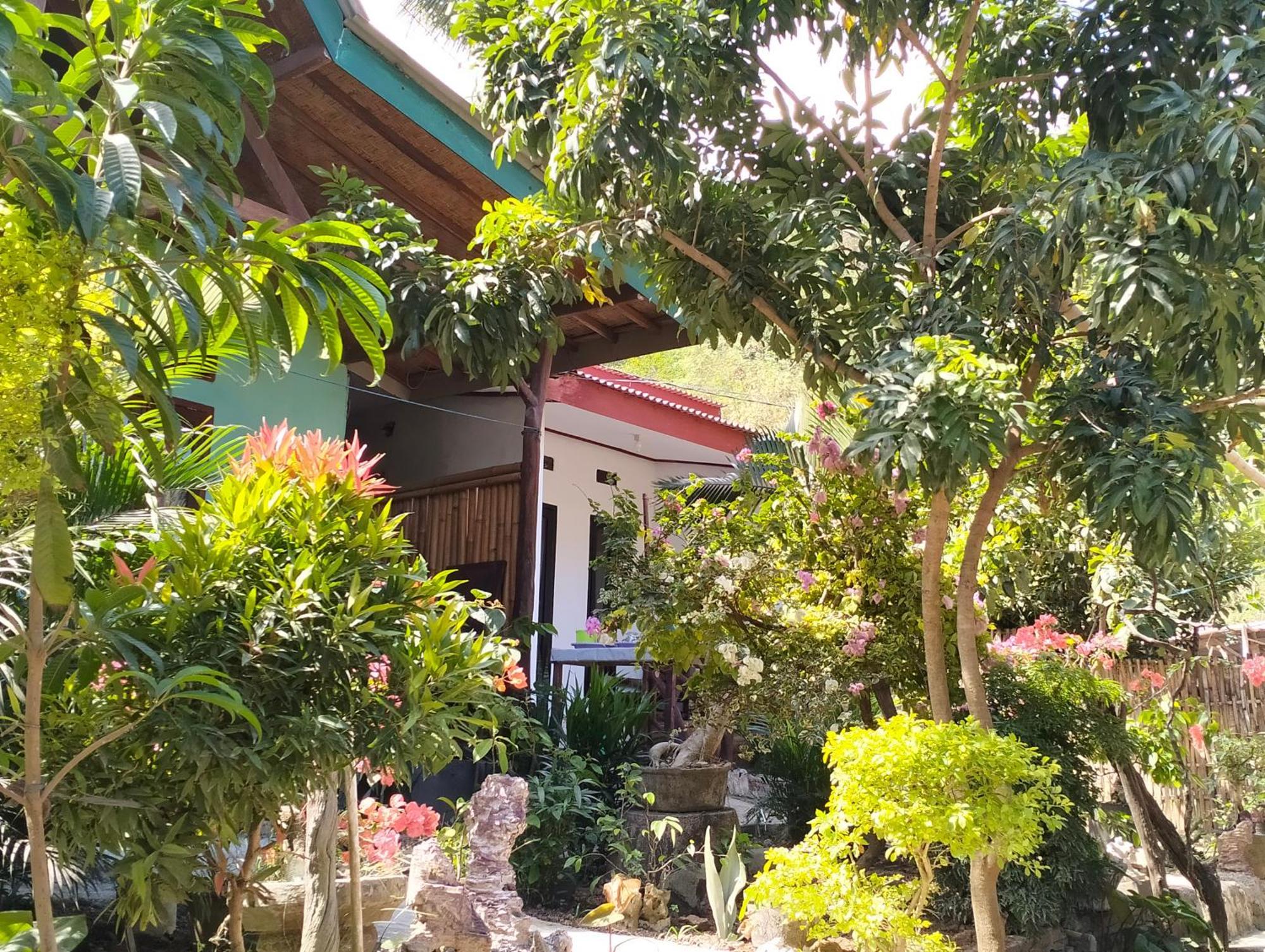 Nadil Homestay Kuta  Exteriör bild