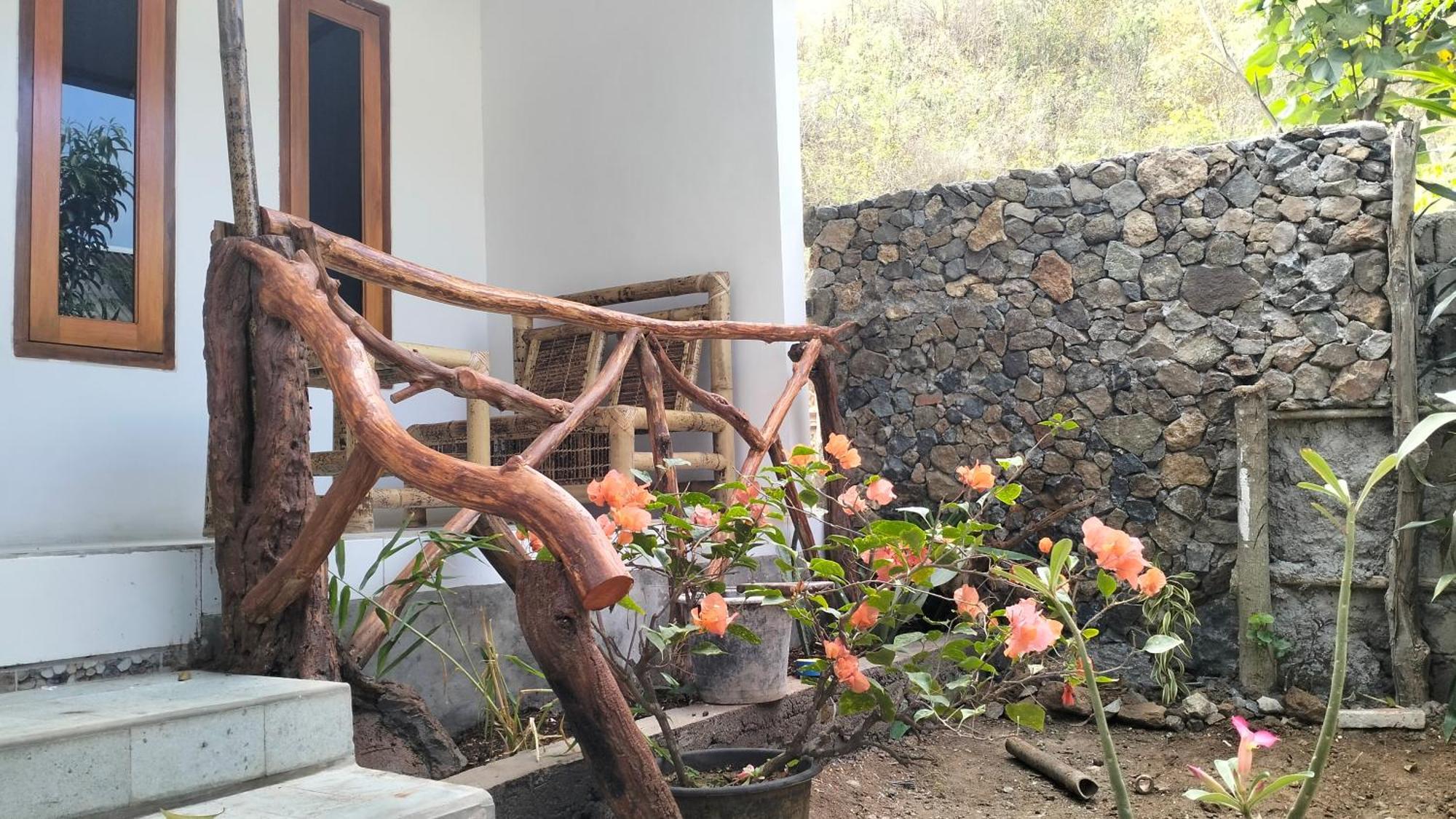 Nadil Homestay Kuta  Exteriör bild